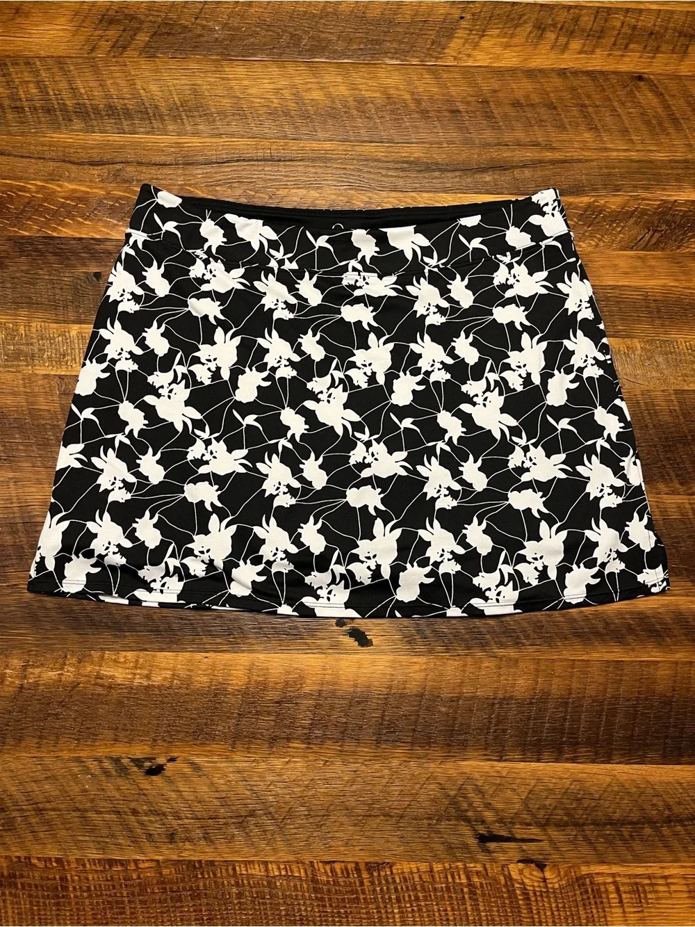 Tranquility skort size XL